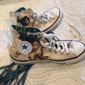 Converse Wonder Woman Chuck Taylors